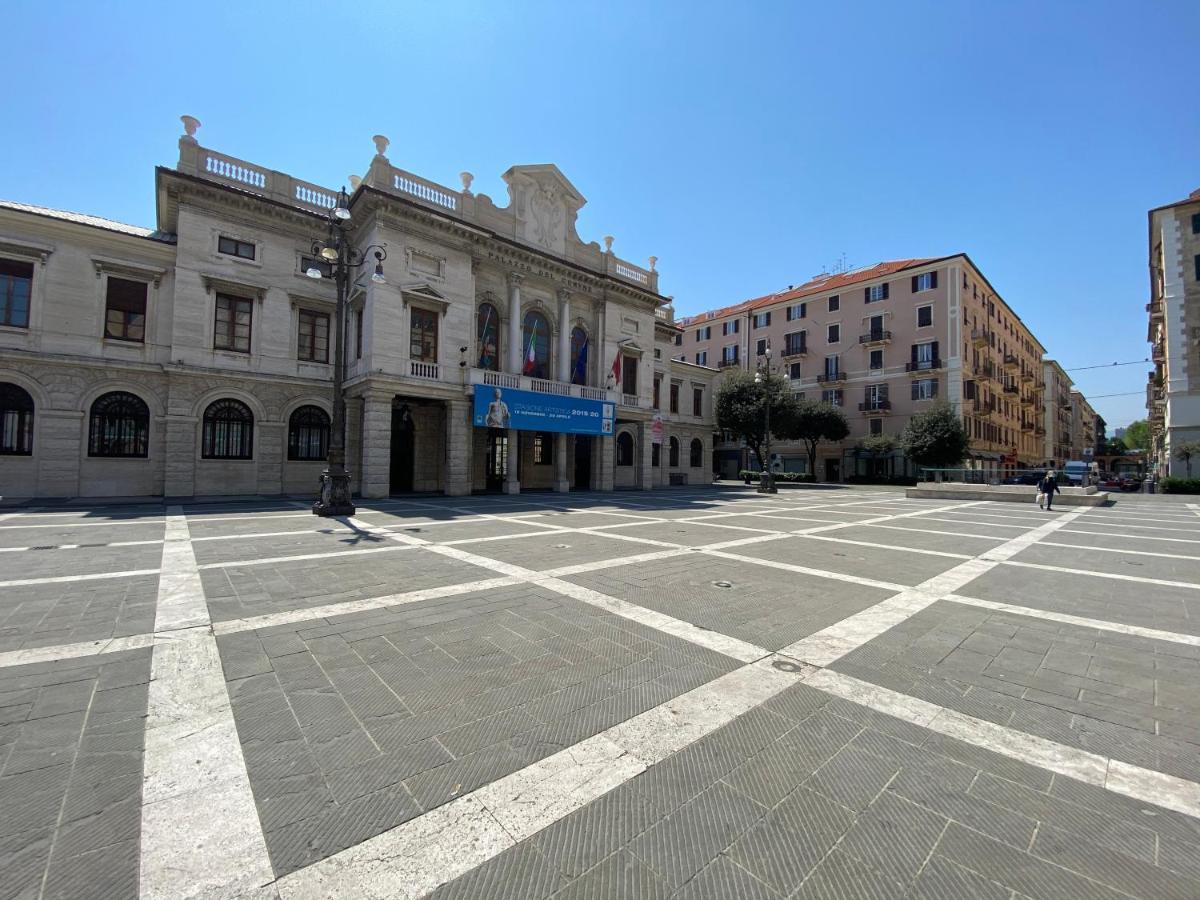 Mondo Vacanze Savona Exterior photo